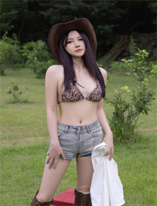 第二次拥抱在线观看-美女诱惑士兵